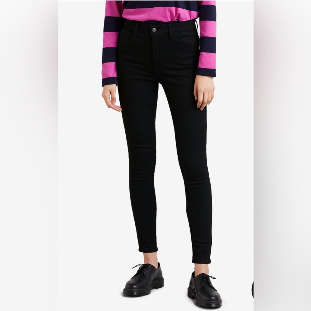Levi’s 720 Super Skinny Black Jeans